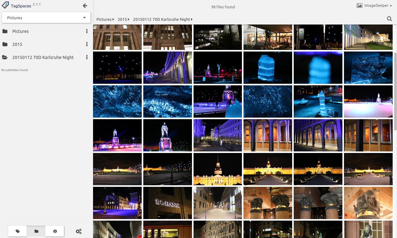 Screenshot showing thumbnails of photos